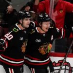 chicago-blackhawks-stun-ducks-with-5-3-comeback-victory