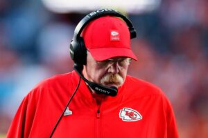 chiefs-mahomes-injured-as-reid-reveals-locker-room-mood