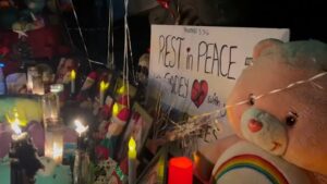 community-holds-candlelight-vigil-for-porterville-family-of-five