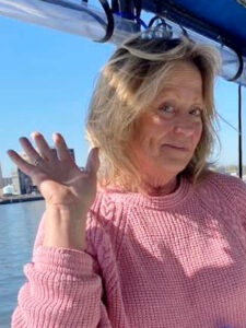 community-remembers-cindy-louise-ettian-with-living-memorials