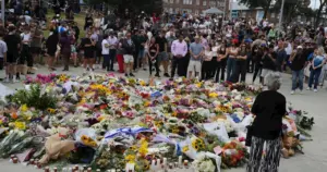 deadly-australia-hanukkah-shooting-prompts-urgent-security-boost-in-san-diego