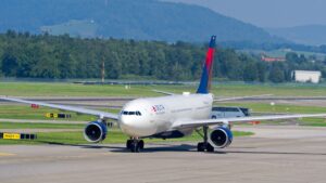 delta-air-lines-network-outage-disrupts-operations-at-detroit-hub