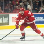 detroit-red-wings-face-off-against-hurricanes-tonight-at-7-pm-et