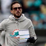 dolphins-coach-mike-mcdaniel-s-future-should-he-stay-