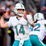 dolphins-replace-tua-tagovailoa-with-rookie-quinn-ewers