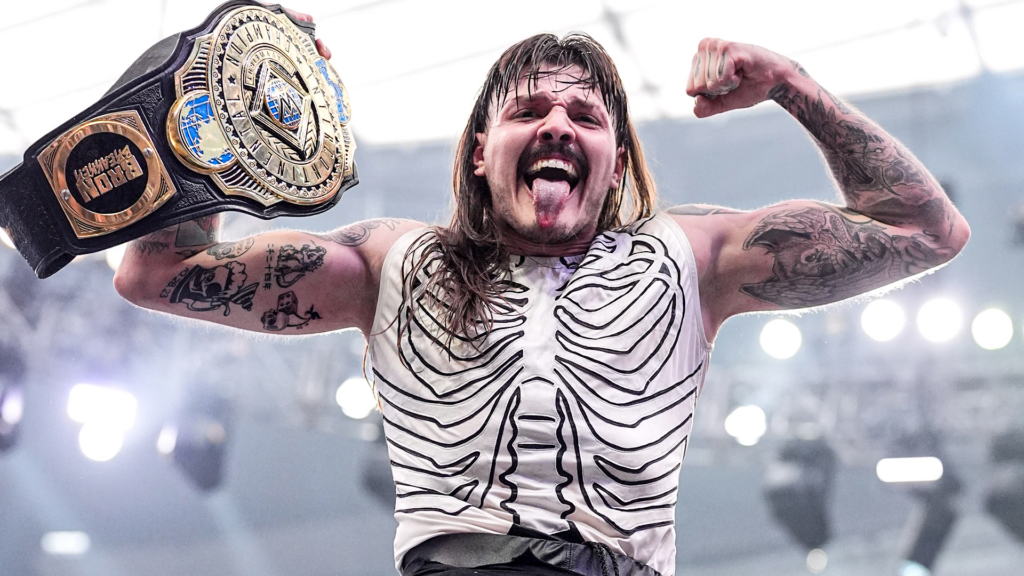 dominik-mysterio-faces-shoulder-injury-after-aaa-guerra-de-titanes