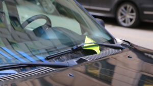 drivers-face-130-fines-under-urgent-winter-parking-law