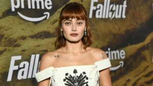 ella-purnell-stuns-in-dolce-gabbana-minidress-at-tokyo-premiere