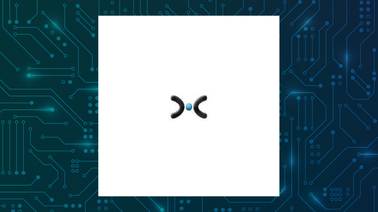 flux-power-holdings-secures-hold-rating-amid-mixed-analyst-opinions