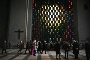 german-president-honors-wwii-victims-at-coventry-cathedral