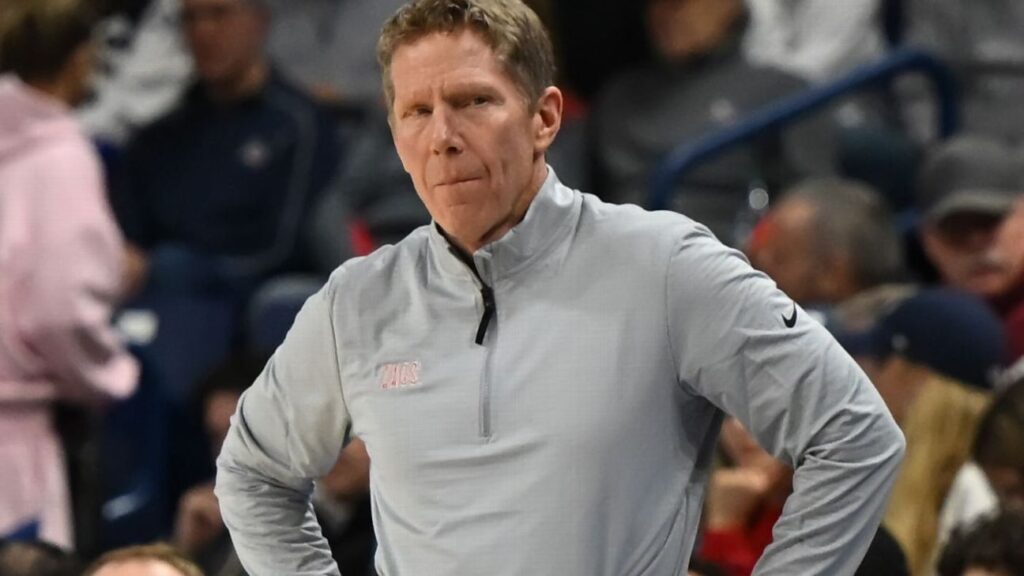 gonzaga-s-mark-few-hits-milestone-with-750th-win-against-north-florida