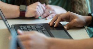 handwriting-exams-emerges-as-solution-to-ai-cheating-crisis