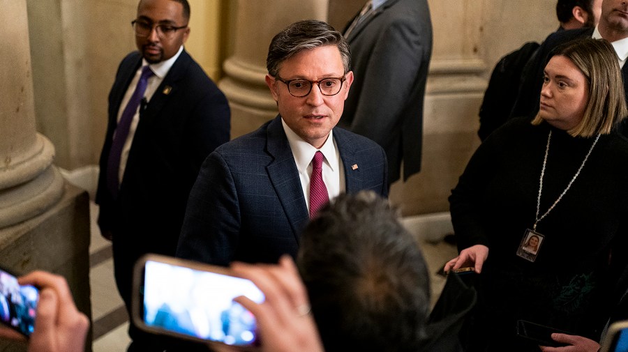 house-votes-on-health-care-proposal-as-senate-eyes-defense-spending