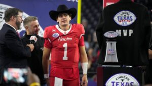 houston-stuns-lsu-38-35-in-thrilling-texas-bowl-showdown