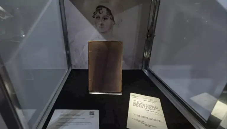 jane-austen-s-enduring-influence-seen-at-regency-themed-ball
