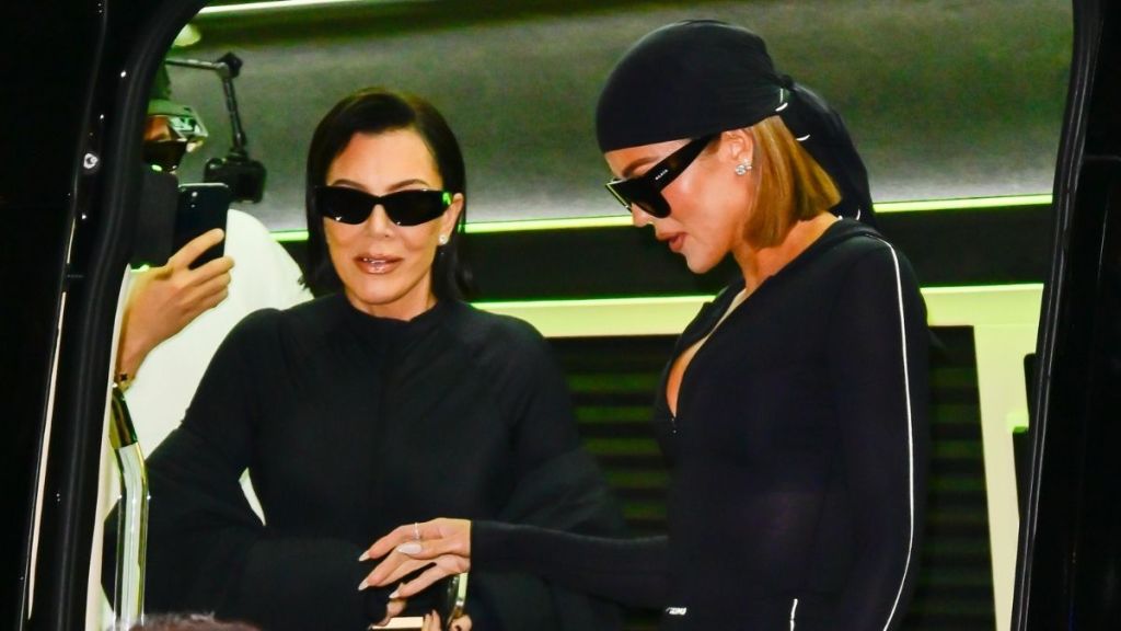 kris-jenner-celebrates-christmas-with-khloe-kardashian-and-corey-gamble