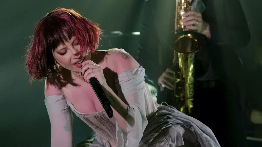 lady-gaga-unveils-harlequin-live-concert-film-for-christmas-eve