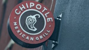 last-chance-for-chipotle-s-festive-bogo-deal-today-only-