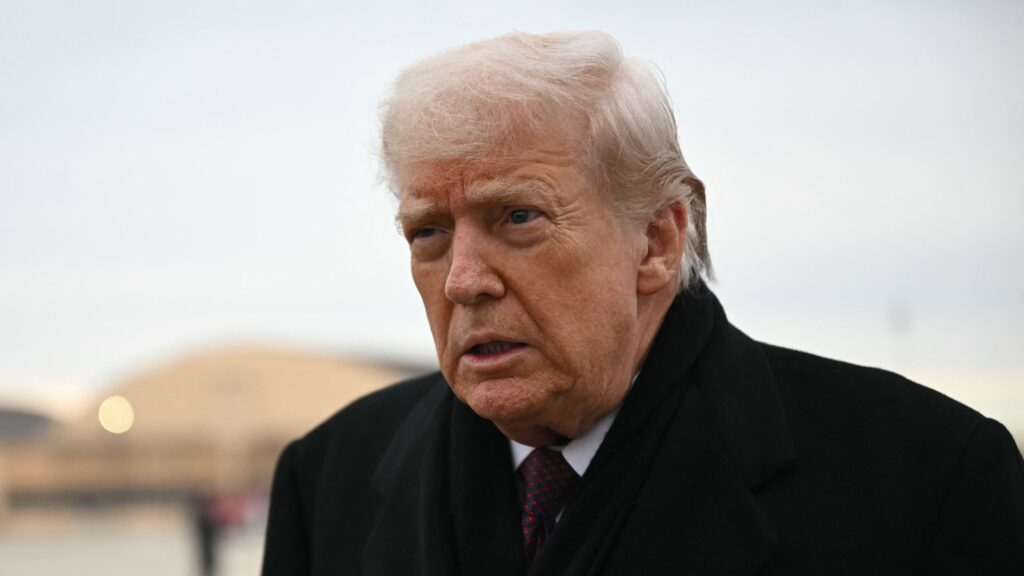 mary-trump-slams-uncle-s-overpriced-junk-amid-christmas-sales