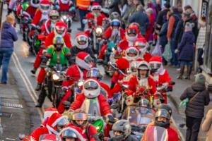 motorcycling-santas-ride-to-support-children-s-hospice-today
