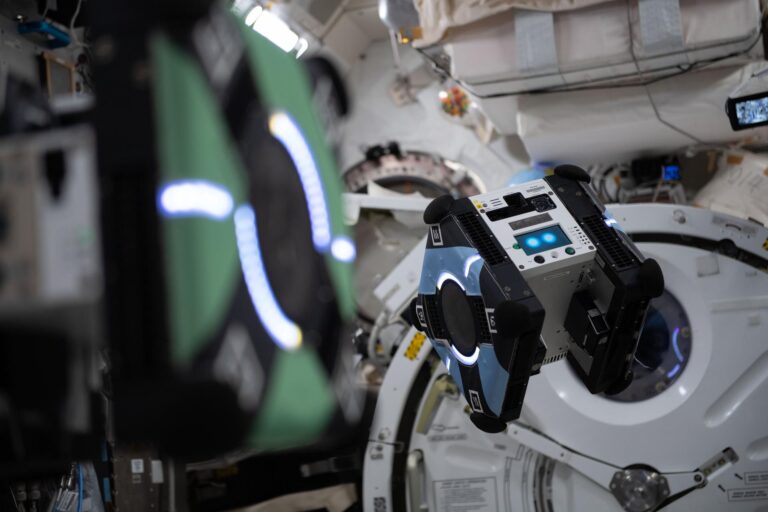 nasa-s-robots-thrive-in-space-thanks-to-digital-twin-technology