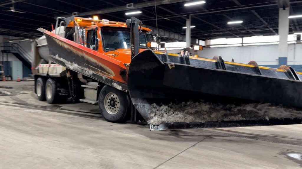 new-york-snow-crews-prepare-with-upgraded-gear-for-winter