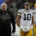 packers-qb-jordan-love-injured-after-head-hit-evaluated-now