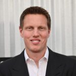 paramount-s-david-ellison-confirms-hostile-bid-for-wbd-at-30