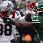 patriots-dominate-jets-42-10-secure-perfect-road-season