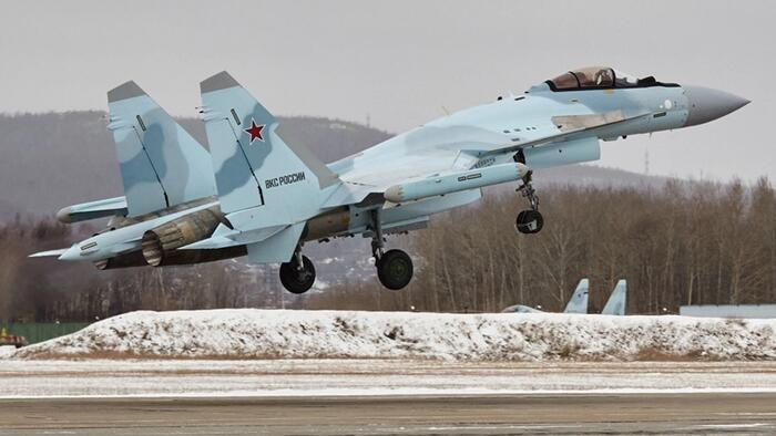 poland-scrambles-jets-to-intercept-russian-plane-near-airspace