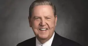 prominent-lds-leader-jeffrey-r-holland-passes-away-at-85