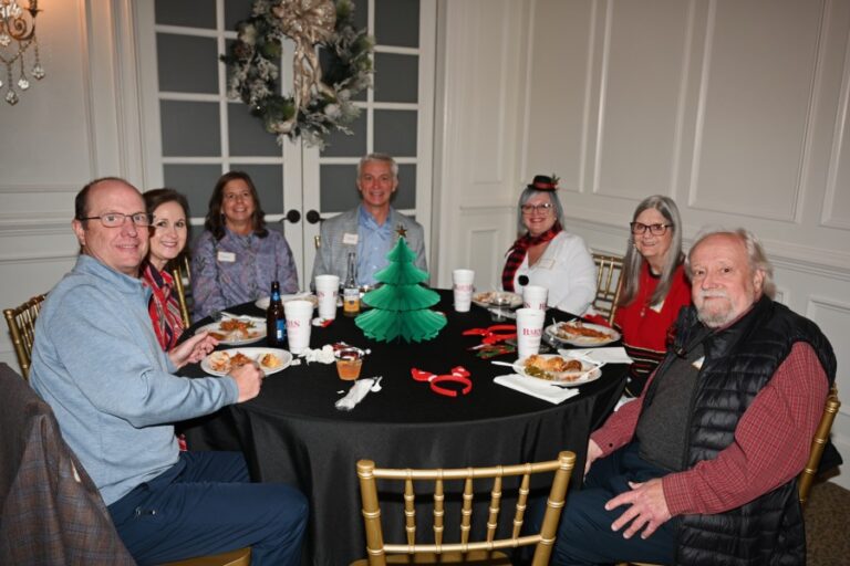 queensborough-bank-celebrates-year-end-success-at-christmas-party