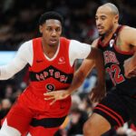 rj-barrett-out-at-least-another-week-after-knee-injection