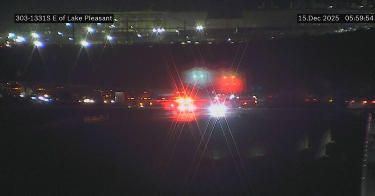 rollover-crash-blocks-loop-303-in-peoria-causes-injuries