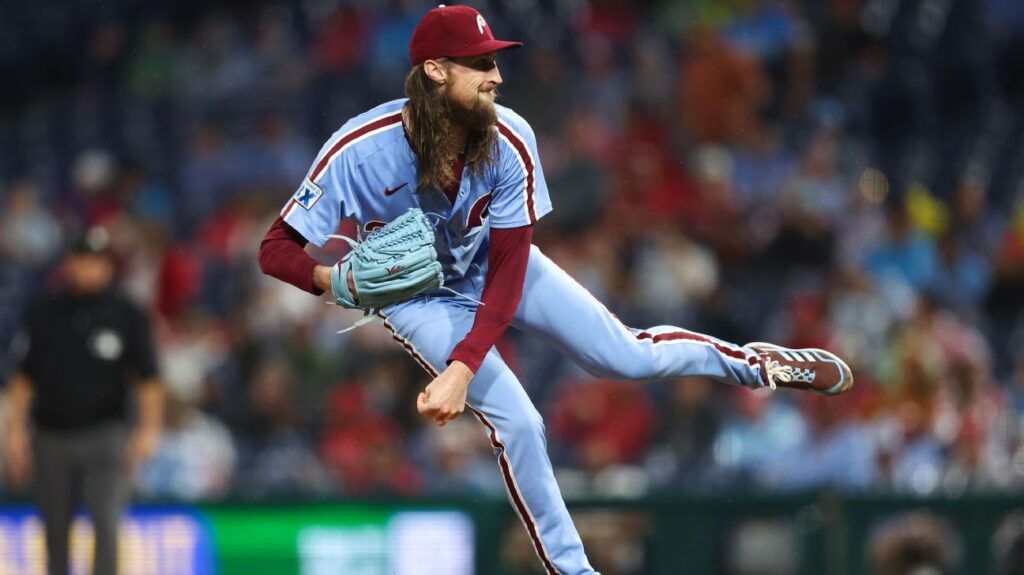 royals-acquire-all-star-matt-strahm-in-urgent-trade-with-phillies