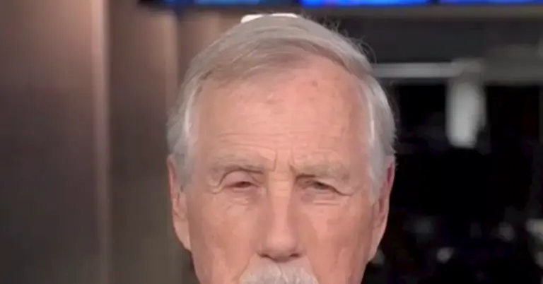 senator-king-demands-release-of-caribbean-boat-strike-video