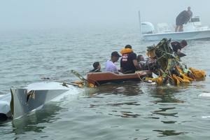 six-dead-after-mexican-navy-plane-crashes-off-texas-coast