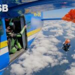 skydiver-dangling-at-15-000-feet-after-parachute-snags-plane