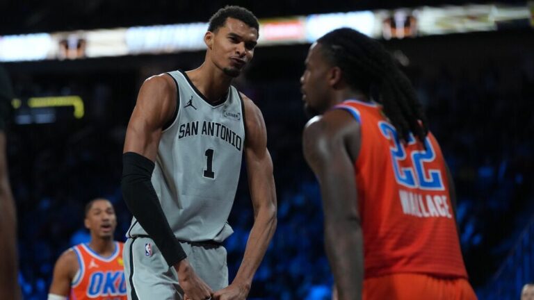 spurs-shock-thunder-111-109-advance-to-nba-cup-final