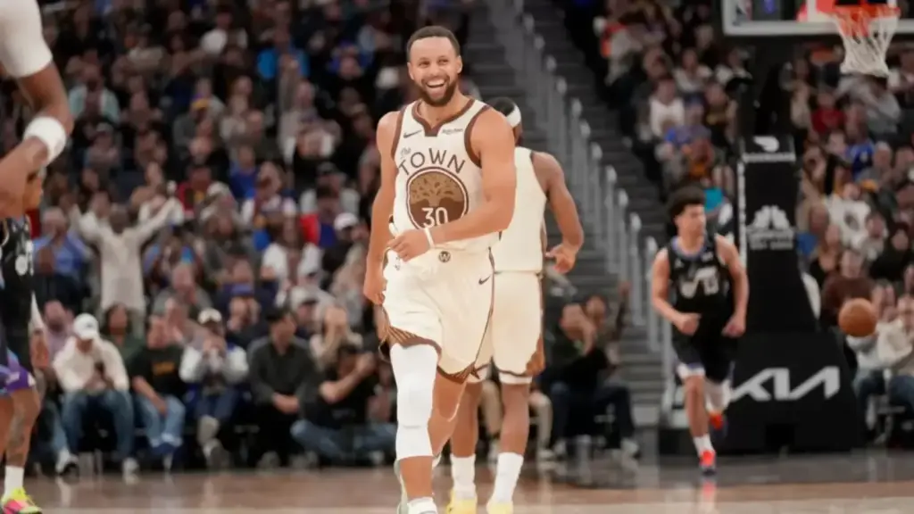 stephen-curry-injured-warriors-face-crucial-road-test-ahead