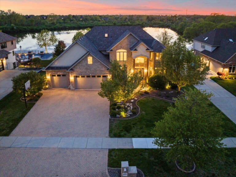 stunning-mokena-home-features-custom-putting-green-for-1-3m