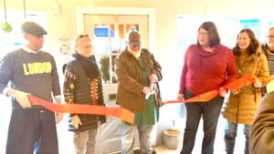 sweet-grass-floral-studio-opens-doors-with-community-celebration