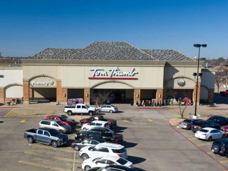 tom-thumb-opens-two-new-supermarkets-in-dallas-area