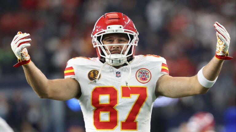 travis-kelce-urges-chiefs-to-surge-as-playoff-hopes-dwindle