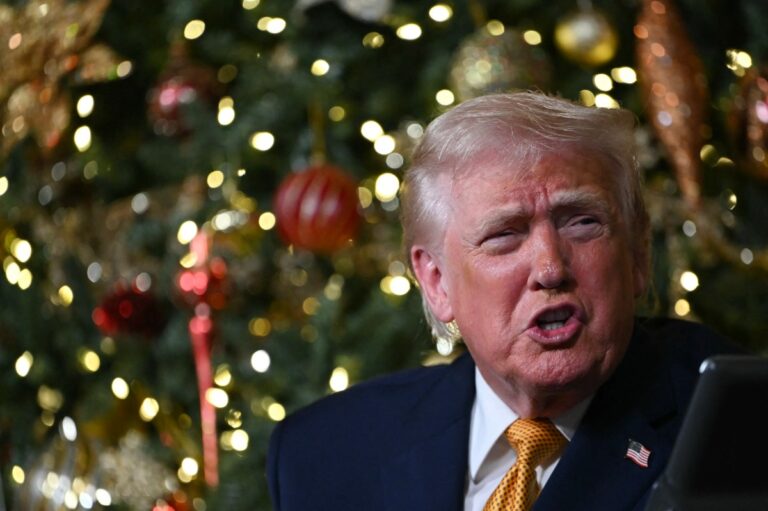 trump-offers-holiday-cheer-and-coal-insights-during-norad-calls