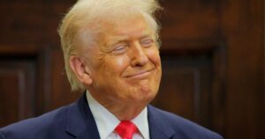 trump-proposes-2-000-checks-funded-by-tariffs-experts-weigh-in