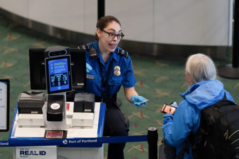 tsa-implements-45-fee-for-travelers-lacking-proper-id