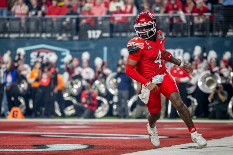 utah-utes-set-new-rushing-record-in-las-vegas-bowl-triumph