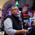 wall-street-gains-as-tech-stocks-surge-and-inflation-eases