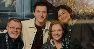 zendaya-and-tom-holland-celebrate-engagement-with-family-game-night